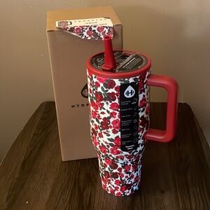 Hydrojug x Anthropologie 40 oz Traveler - Roses (sold out online)